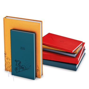 Denní diář - Adam - Vivella s ražbou - B6 - holubí šeď - Hory