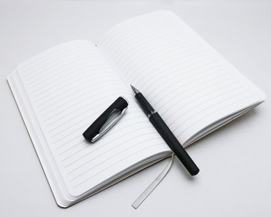 Notes linkovaný - A5 - kraft - chrpy 